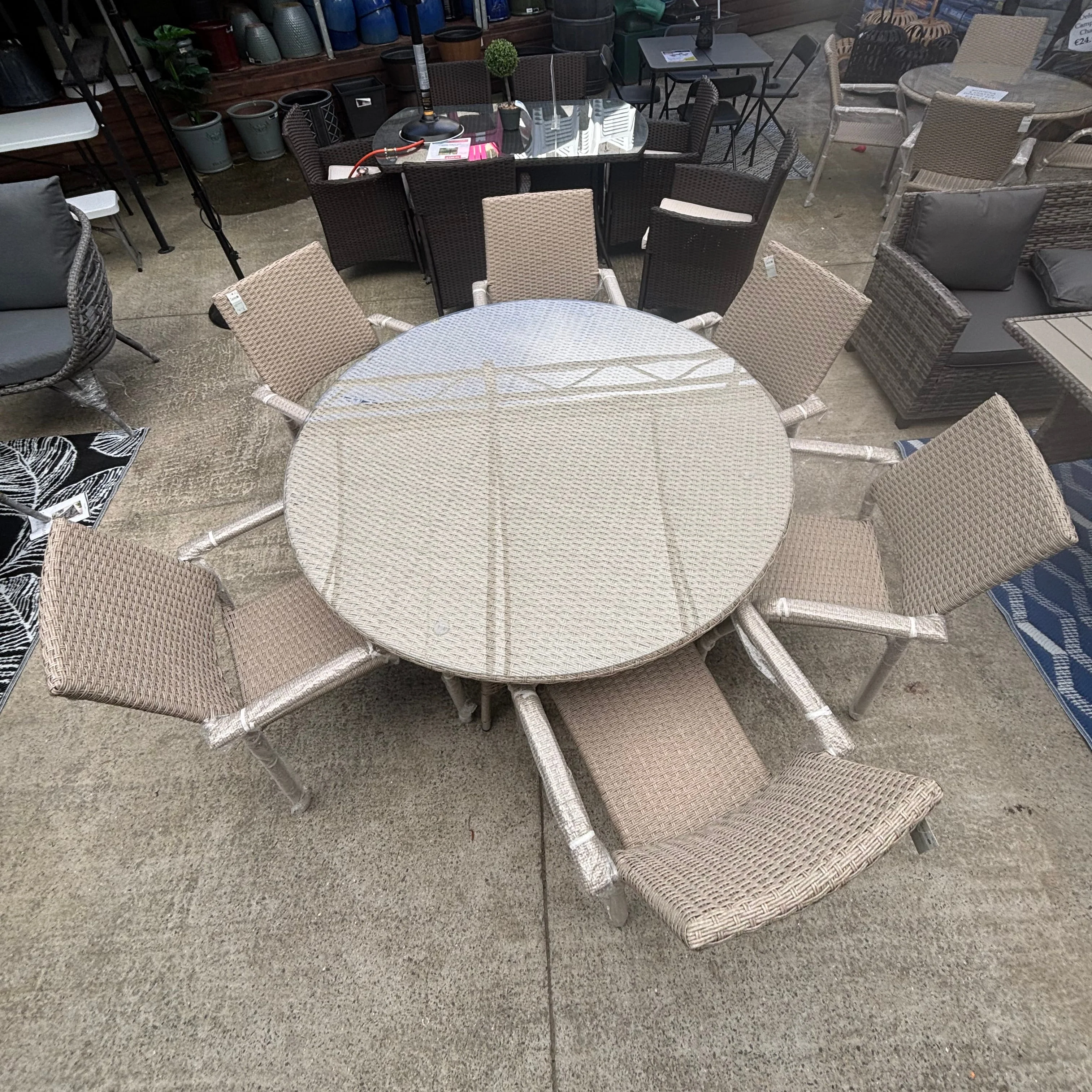 Modena 6 Seater Dining Set - Image 3