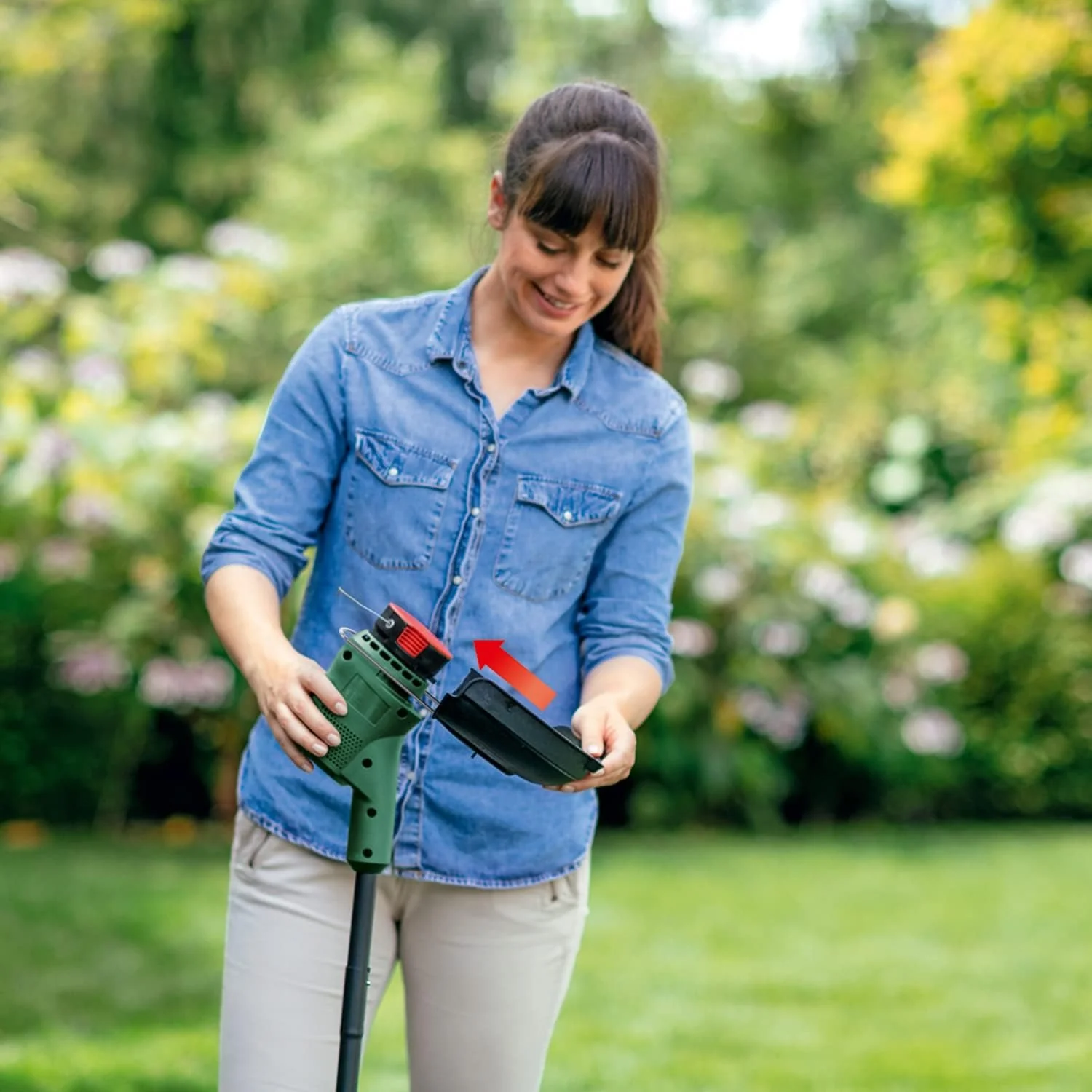 Bosch Easy Cut 23 Grass Strimmer - Image 5