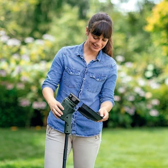 Bosch EasyGrassCut 26 280W Corded Grass trimmer - Image 10