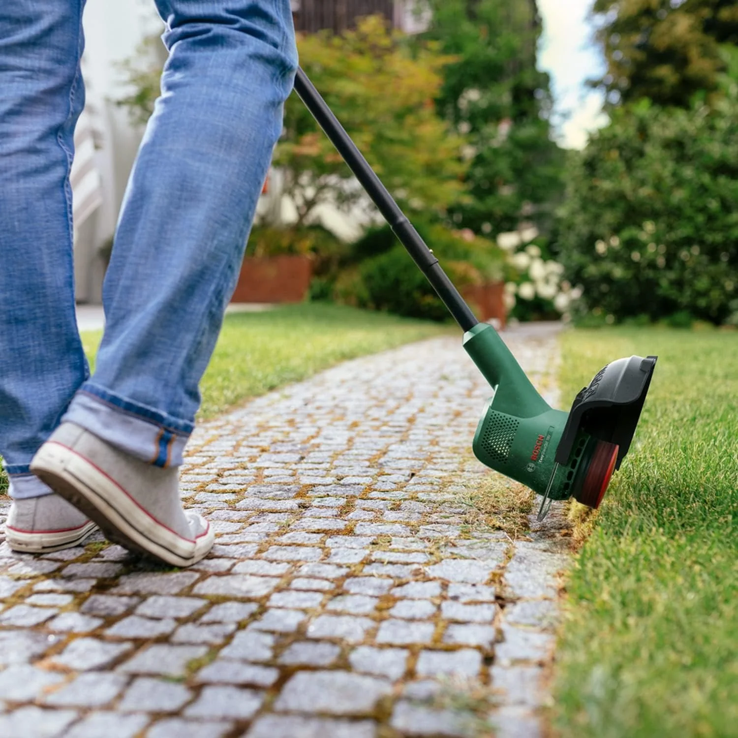 Bosch EasyGrassCut 26 280W Corded Grass trimmer - Image 4