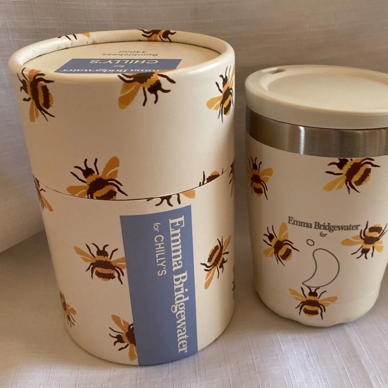 Chillys Bumblebee Coffee Cup 340ml - Image 3