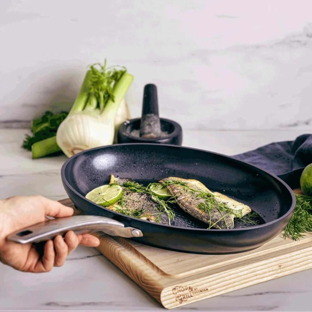 Chop & Grill Oval Fish Pan - Image 4