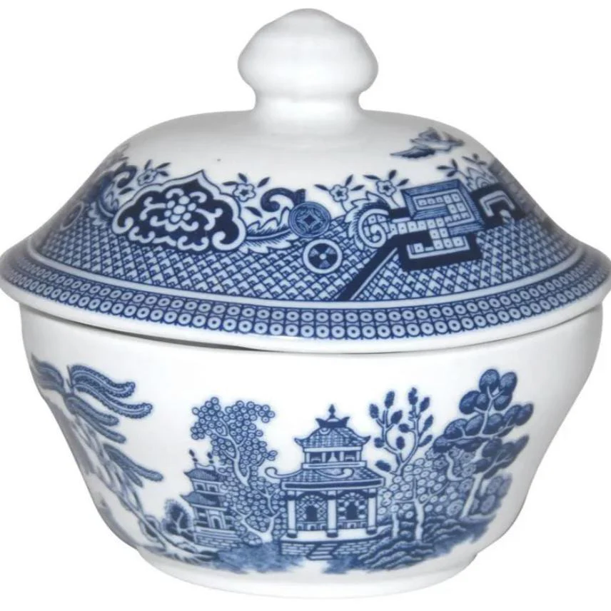 Blue Willow Pattern Covered Sugar Bowl