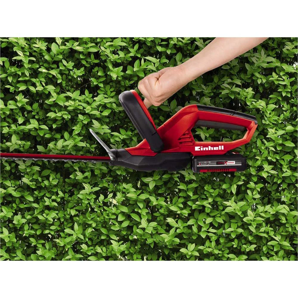 Einhell 18V 46cm Cordless Hedge Trimmer Kit - Image 4