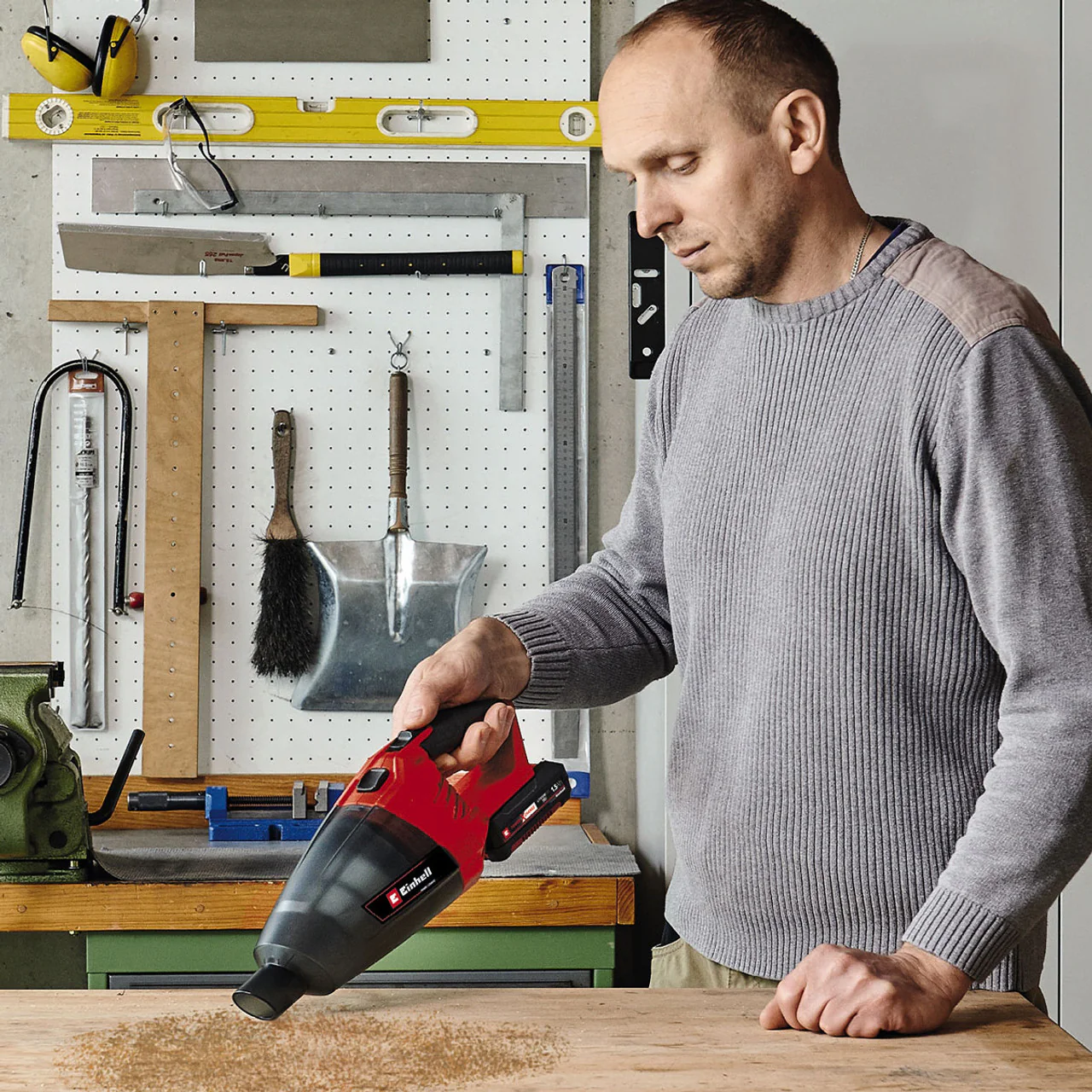 Einhell 18V Handheld Vac - No Battery - Image 2