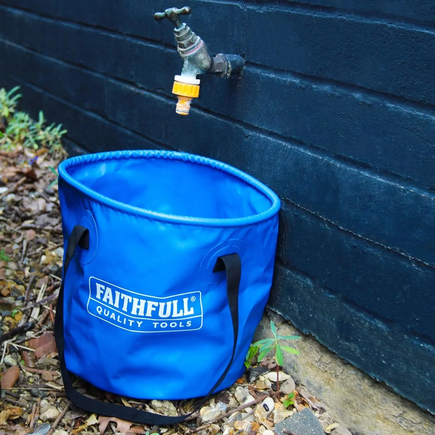 Faithfull 12L & 20L Collapsible Bucket Pack - Image 4