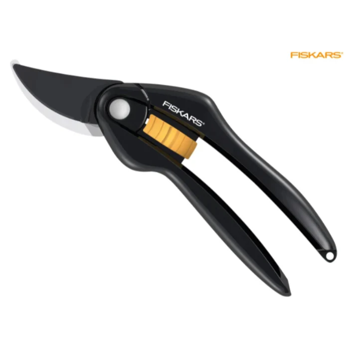 Fiskars SingleStep Bypass Garden Pruner P26