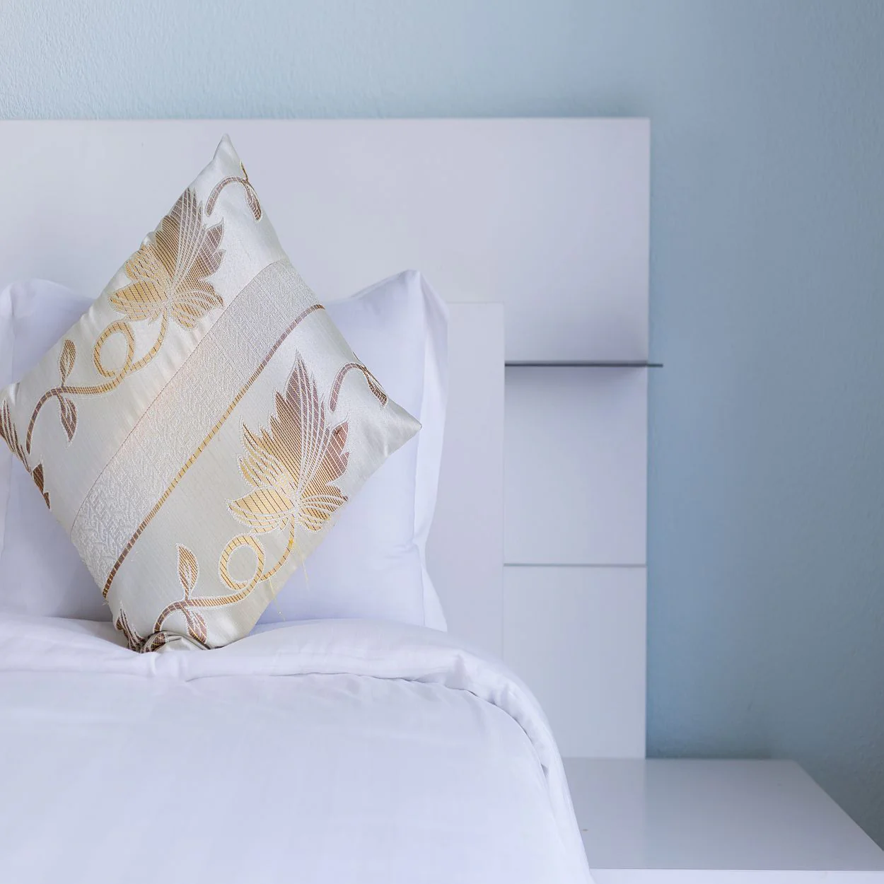 Fleetwood Easyclean Washable Matt - Pearl Blue - Image 2
