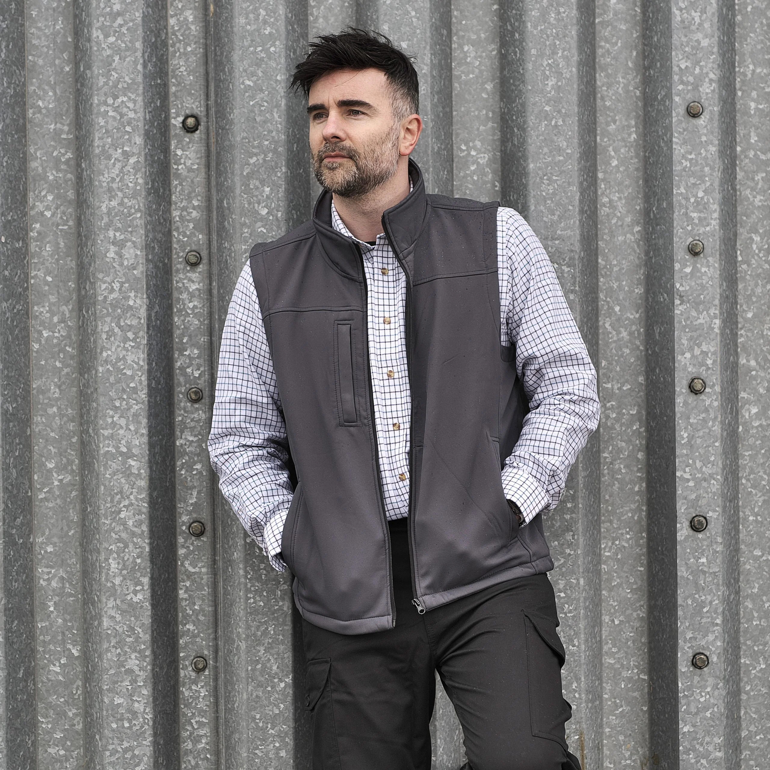 Fort Breckland Softshell Bodywarmer Grey - Image 2