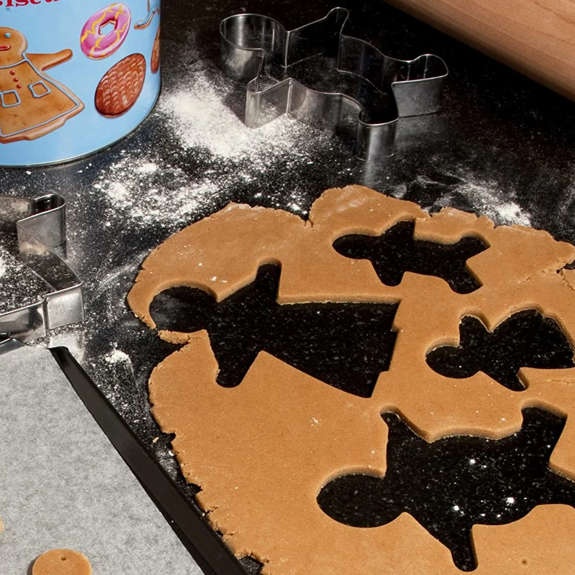 Gingerbread Family Cutters Set - Image 2