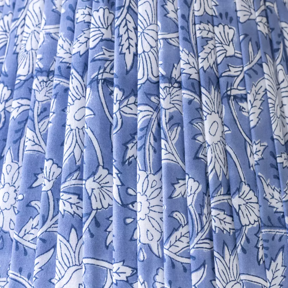 Grand Illusions Lampshade Floral Blue 35cm - Image 3