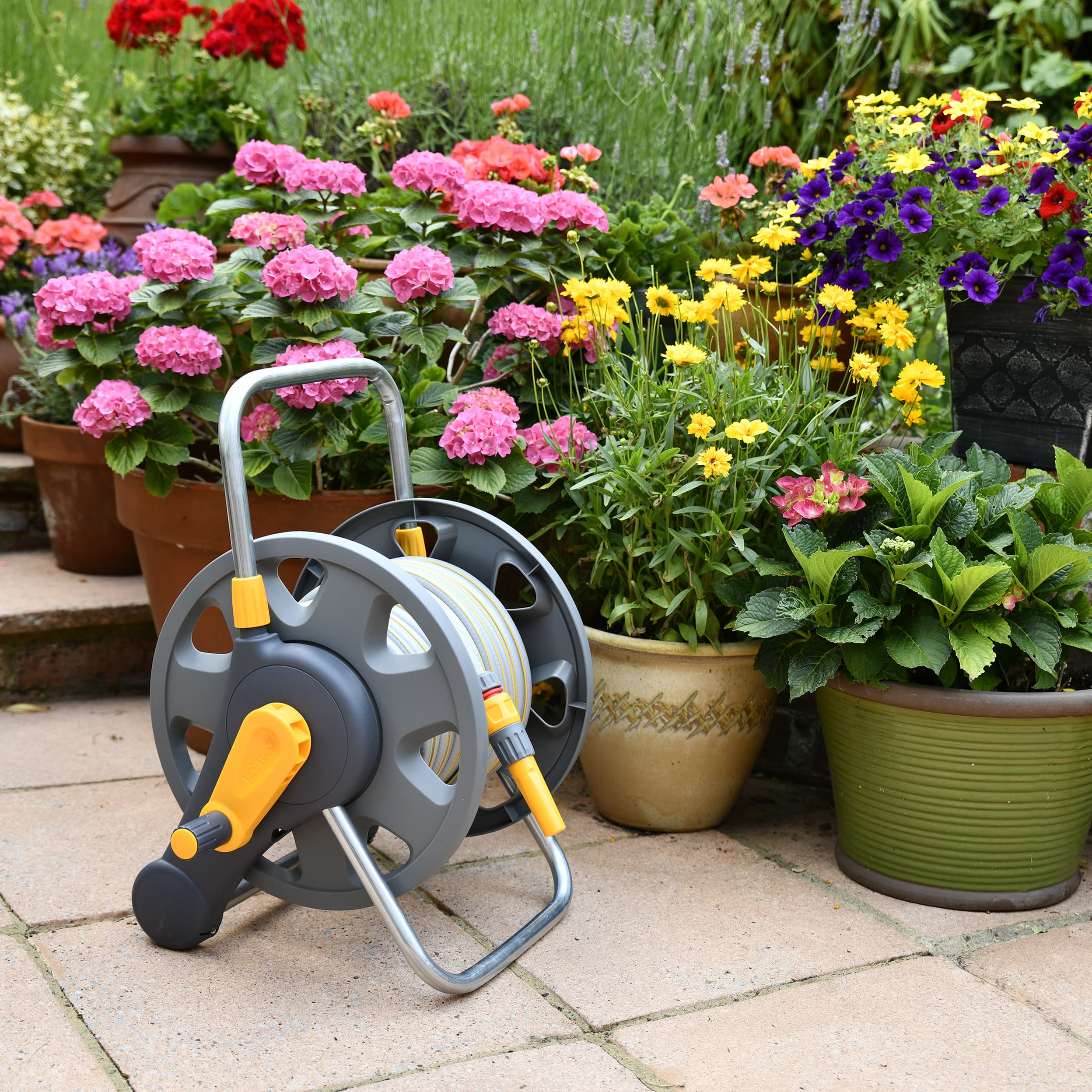 Hozelock 2-in-1 Hose Reel (60m) - Image 3