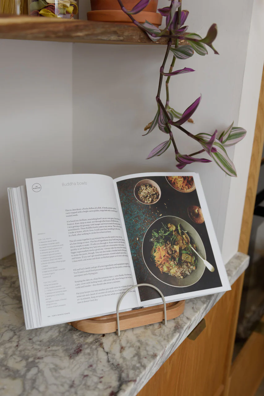Idilica Cookbook Stand - Image 4