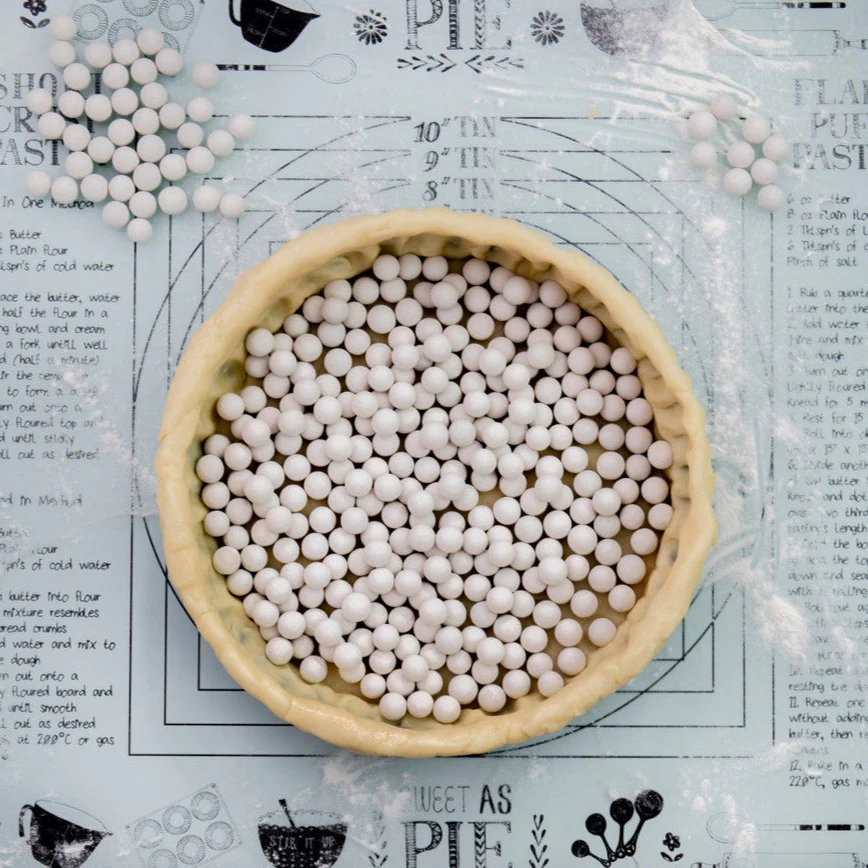 KitchenCraft Tub of Ceramic Baking Beans (500g) - Image 2