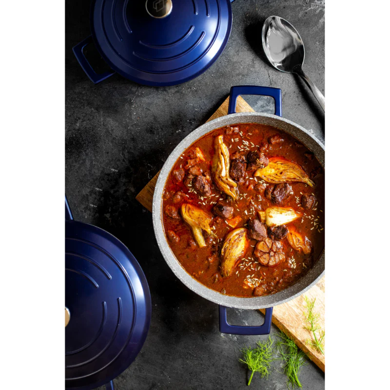 MasterClass Cast Aluminium 5 Litre Casserole Dish - Metallic Blue - Image 4