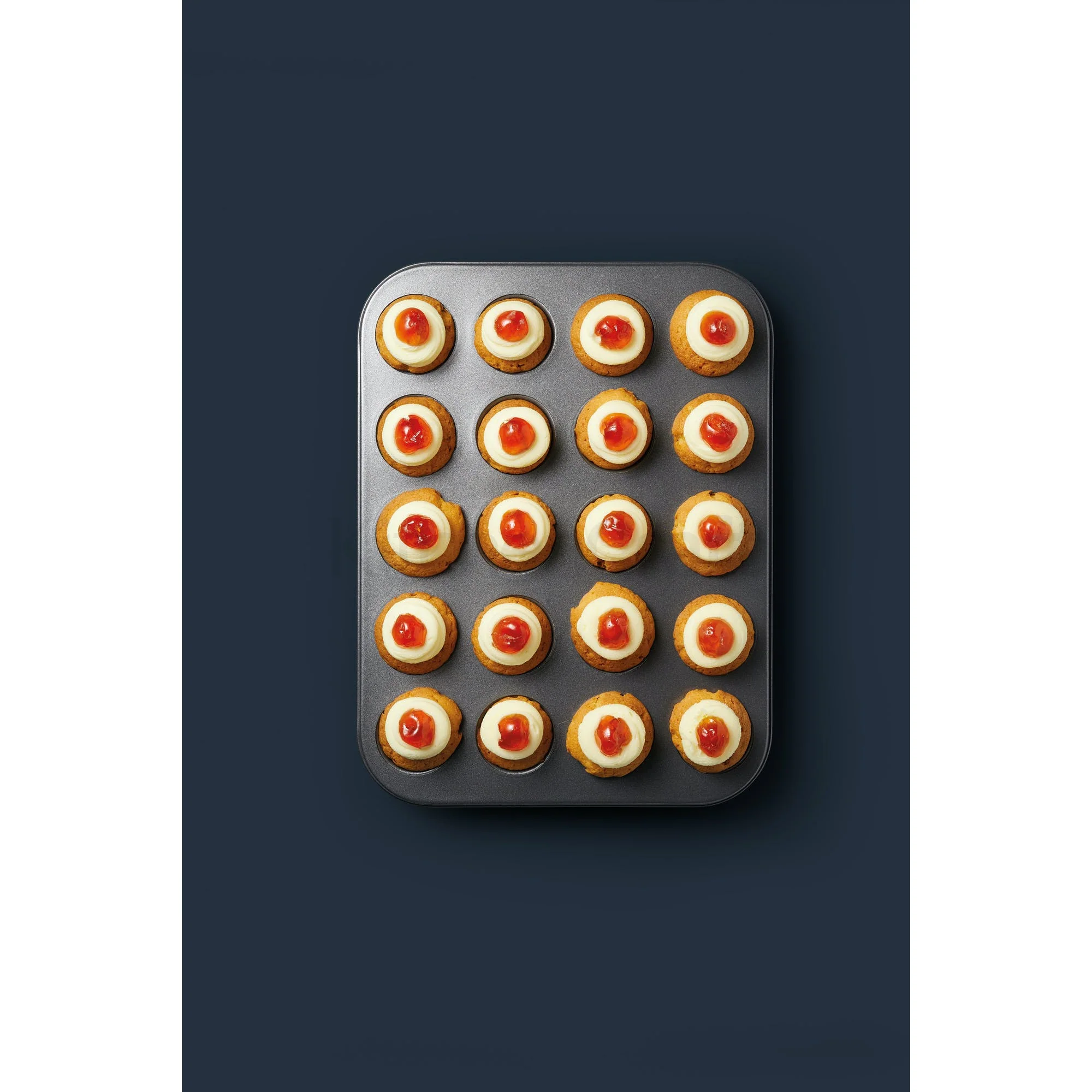 MasterClass Non-Stick 20 Cup Mini Bites Tin - Image 2