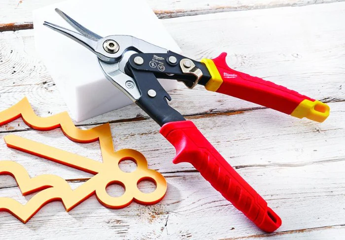 Milwaukee Straight Cut Aviation Snips - Image 2