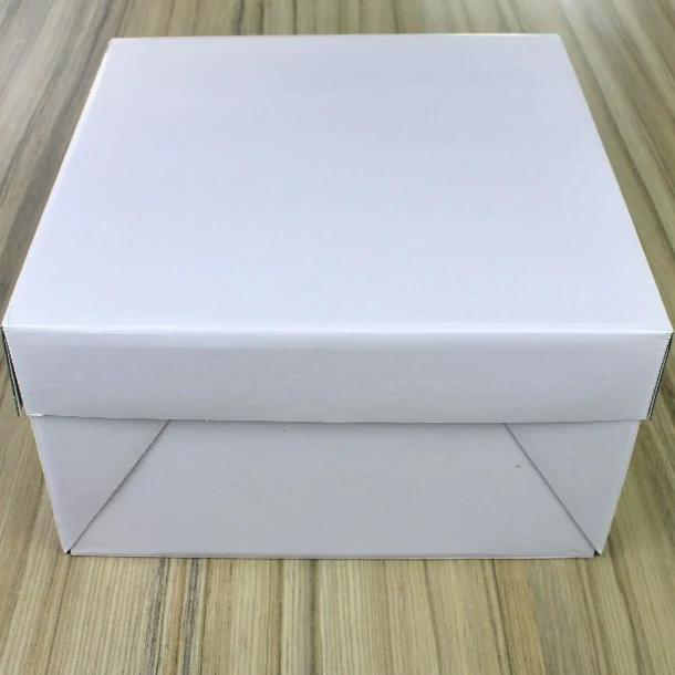 8" PME Cake Box (203 X 203 X 152 MM / 8 X 8 X 6”) - Image 2