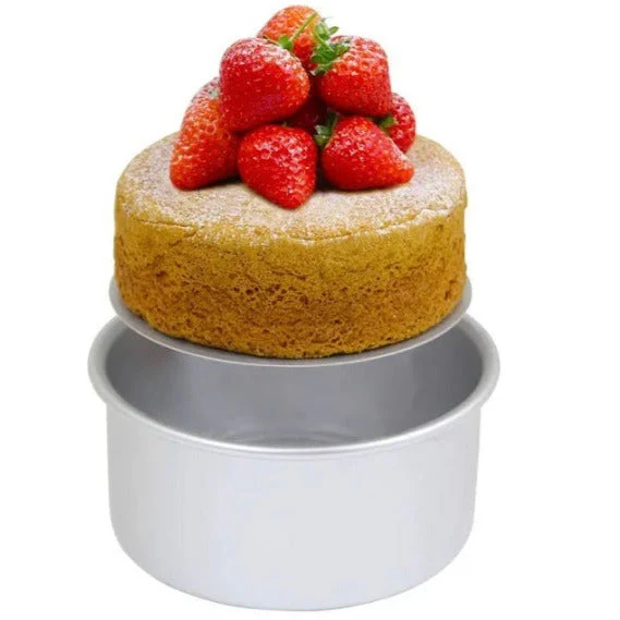 PME Loose Bottom Cake Pan 8 x 3 Inch - Image 2