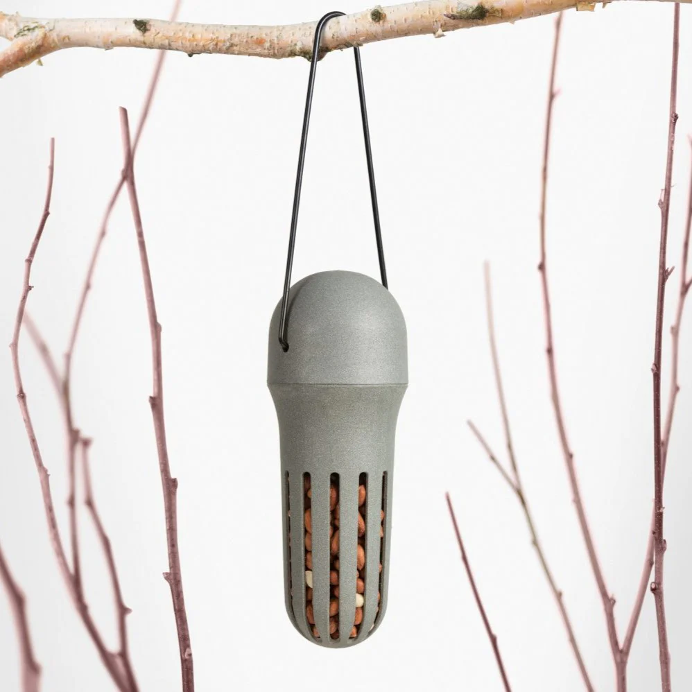 Singing Friend Max Recycled Plastic Bird Feeder