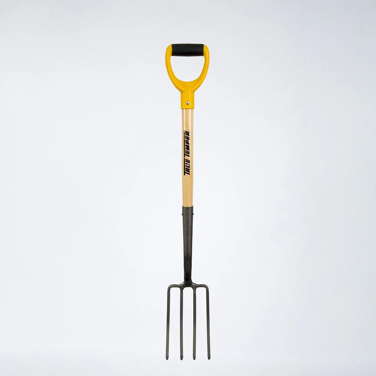 True Temper Border Fork Wood Handle D Grip