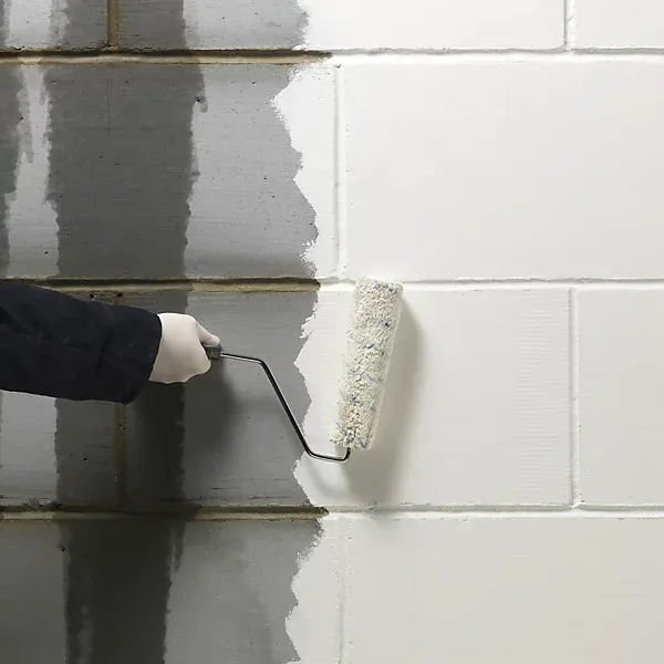 Zinsser Watertite White Matt Interior & exterior Waterproofing paint, 5L - Image 3