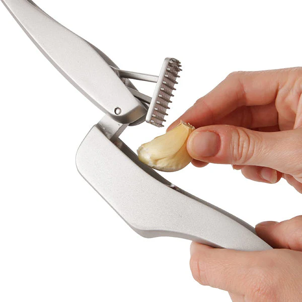 Zyliss Susi 3 Garlic Press - Image 2